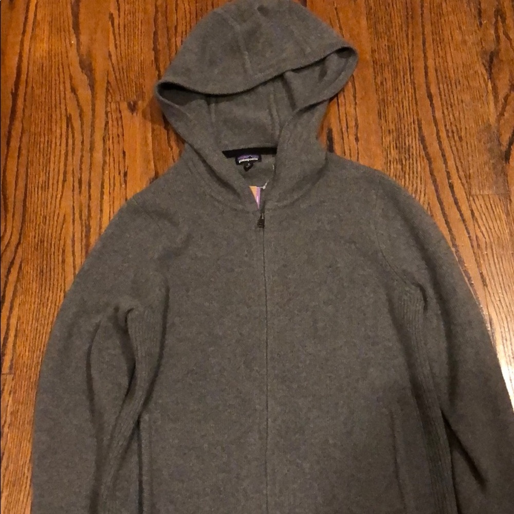 Patagonia women’s recycled cashmere hoody